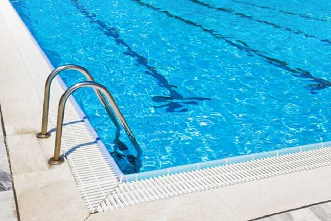 В Свердловской области 12-летний школьник погиб во время занятий по плаванию