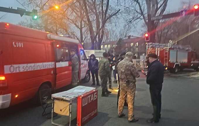 13 человек погибли при пожаре в хостеле в Алма-Ате, среди них один гражданин России