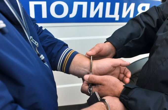 В Москве задержали семью фармацевтов, нелегально торговавшую лекарствами