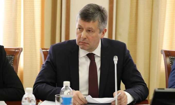 Вчера задержали экс-министра транспорта и дорожного хозяйства Чувашской Республики Владимира Осипова