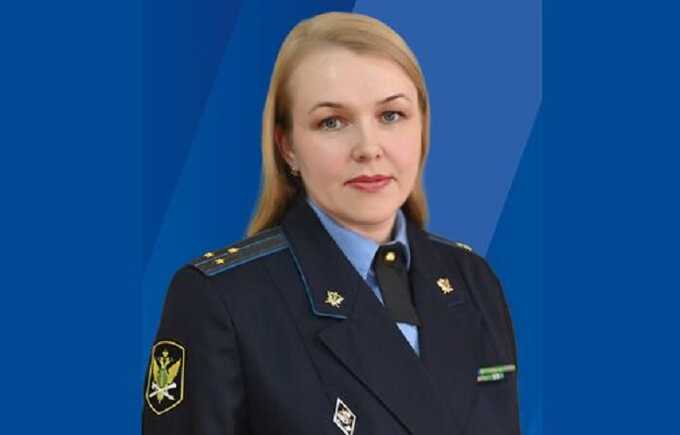 Суд в Челябинске отправил под арест первого замглавы УФССП региона Захарову