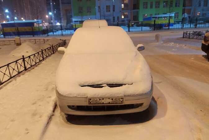 В Екатеринбурге в автомобиле нашли голые заледеневшие трупы