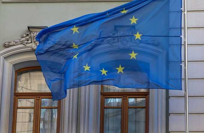 «АльфаСтрахование» и Росфинмониторинг попали в санкционный список ЕС
