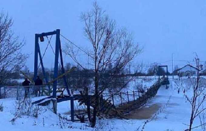 В Карелии рухнул мост, на ремонт которого в 2023 году потратили 8,2 миллиона рублей