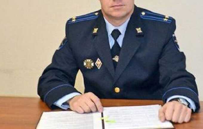 В Москве мужчину развели по видеосвязи, одевшись в форму следователя и сымитировав его кабинет