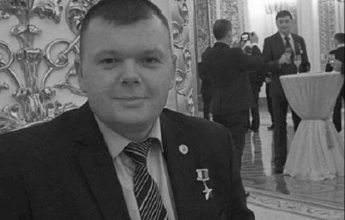 В Свердловской области в автомобильной катастрофе погиб Герой России Евгений Бушмелев
