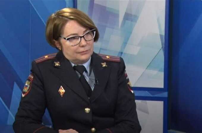 Начальник Управления по вопросам миграции (УВМ)по ХМАО Оксана Семенова арестована за получение взяток за постановку на учёт мигрантов