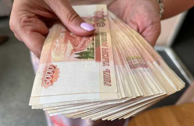 В Нижнем Новгороде женщина отдала мошенникам почти восемь миллионов рублей