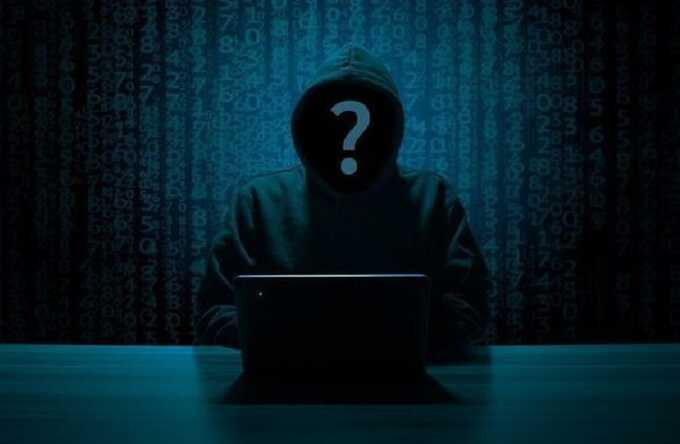 Хакеры опубликовали пять терабайт данных россиян