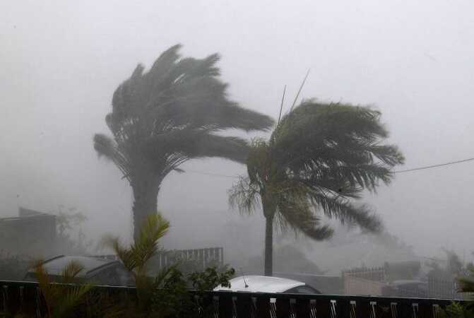 Порядка 300 российских туристов находятся на Маврикии, где бушует циклон «Белал»