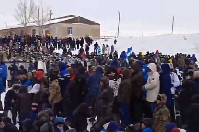 Союзники Башкирского активиста Алсынова просят людей присоединиться к протесту в Уфе