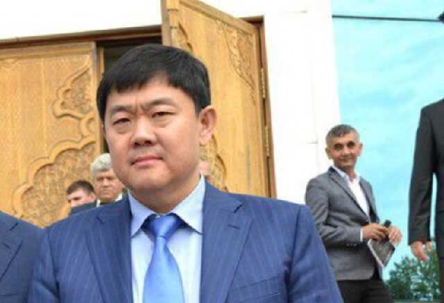 Директор НАПУ Узбекистана Дмитрий Ли стремится замять правду и угрожает журналистам за расследования его преступной деятельности