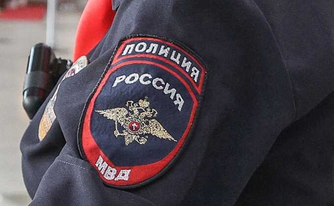 В Москве задержали мужчину в рубашке с рунами в ресторане 