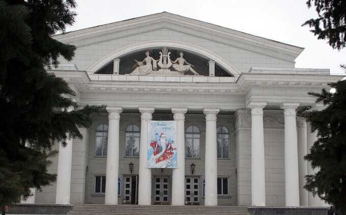 История с реставрацией саратовской оперы перестает быть трёхгрошовой