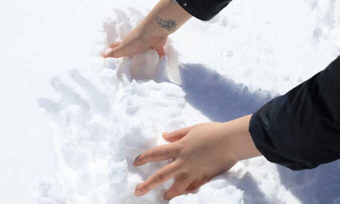 На Камчатке воспитатель детсада протащила ребёнка волоком по снегу