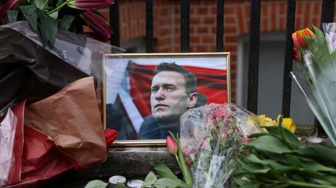 Подготовка Борисовского кладбища в Москве к похоронам Навального началась прошлой ночью