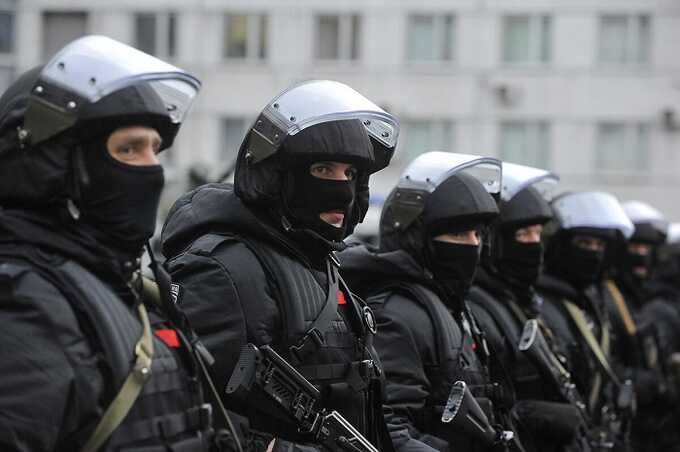 На юго-востоке Москвы скопилось большое количество полиции из-за траурных мероприятий