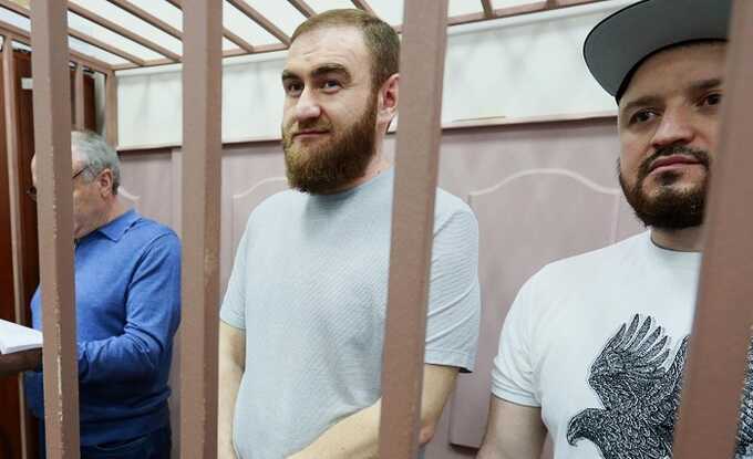 Суд в Москве вынес приговоры четырнадцати фигурантам нашумевшего дела Арашуковых