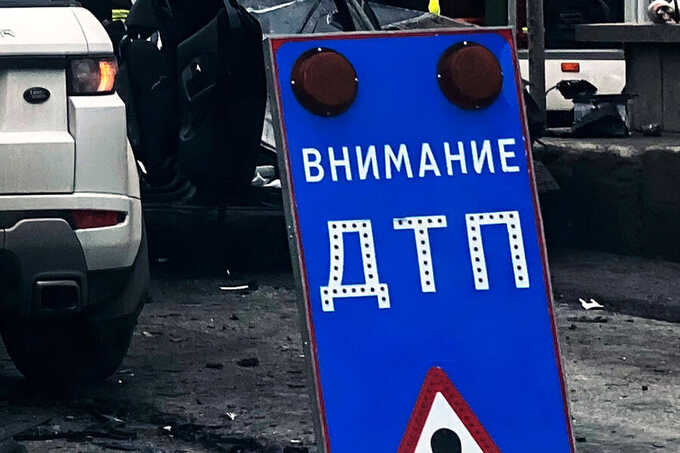 Под Новороссийском машина без водителя сбила двух пешеходов
