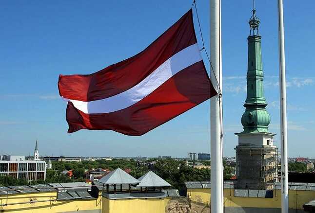 Латвии предложили ввести налог для населения на оборону