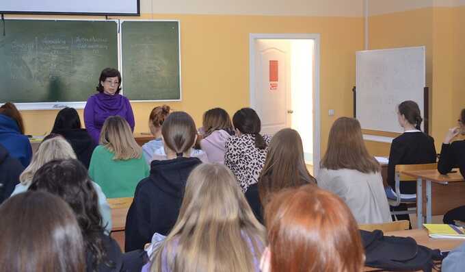 В школе Курской области устроили игровое занятие для третьеклассников на тему выборов