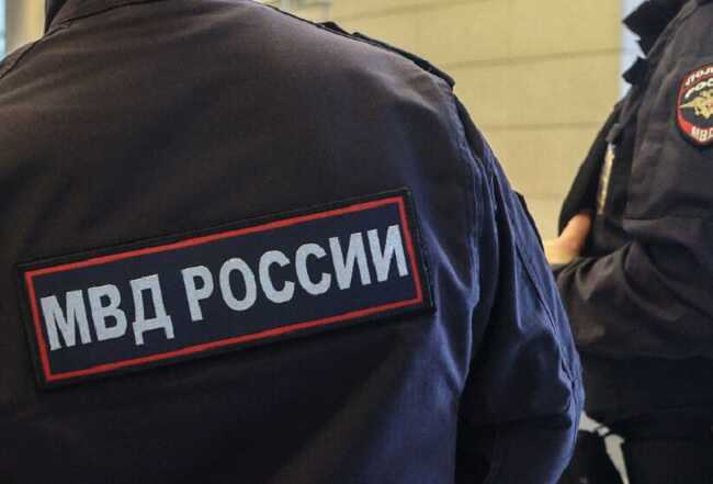 В Москве задержан охранник школы, вымогавший нюдсы у учениц