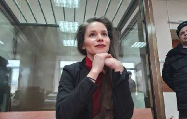 По уголовному делу о связях с «экстремистской организацией» отправили в СИЗО журналистку Антонину Фаворскую