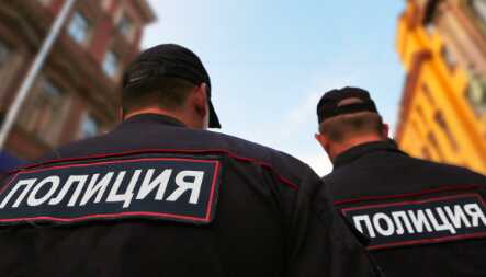В Санкт-Петербурге полиция провела масштабную проверку автомобилей, водителей и пассажиров