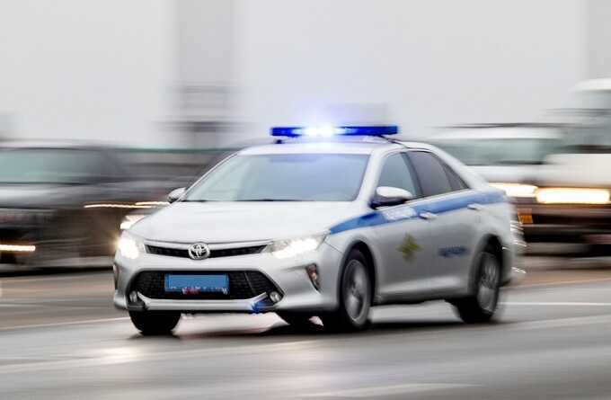 В Воронежской области полиция разыскивает белую легковушку по подозрению в организации взрыва в «Чайхане»