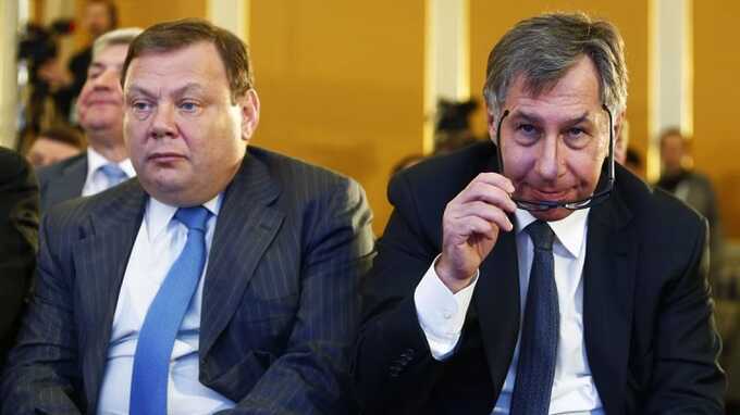 Суд Евросоюза постановил отменить персональные санкции против российских олигархов Петра Авена и Михаила Фридмана