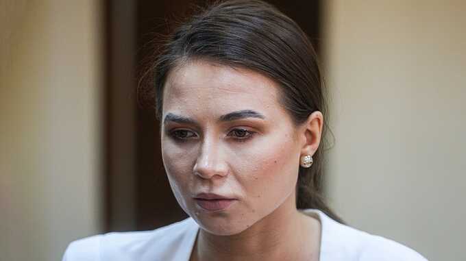 Блогер Лерчек задолжала 22 млн рублей за хранение косметики её бренда
