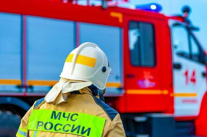 Масштабный пожар в Воронеже: загорелся машиностроительный завод «ЭЛМАШ»