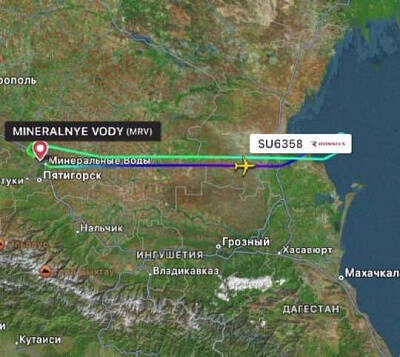 Самолет авиакомпании «Россия», на борту которого находились 111 человек, экстренно сел в Минводах qrxiquikhiddrkrt