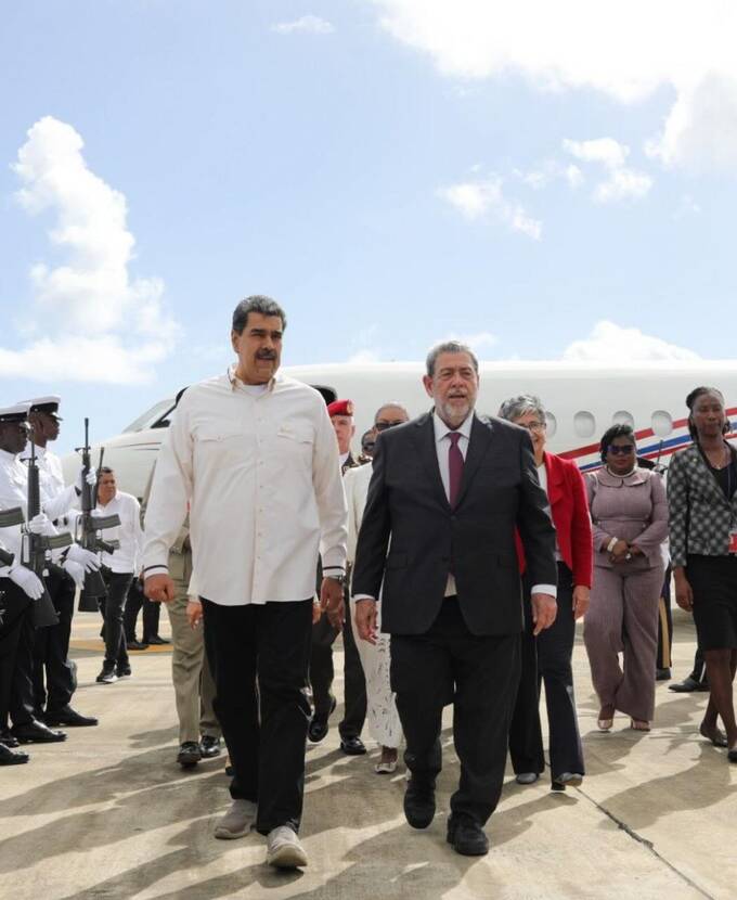 Венесуэла и Гайана провели переговоры по спорной территории Эссекибо и решили не воевать за неё qkxiqdxiqdeihrkrt