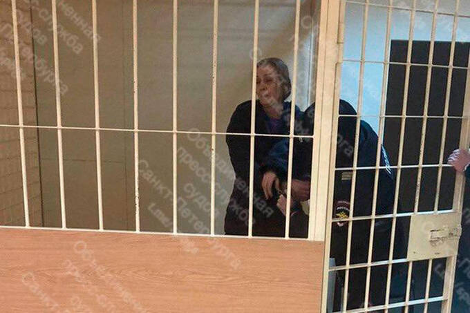 Женщину отправили в СИЗО в Петербурге за похищение и избиение трех детей qkxiqdxiqdeihrkrt